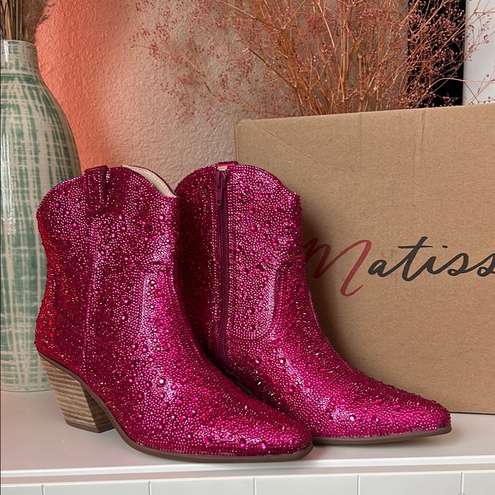 Matisse Pink Ankle Booties with Glittery Finish